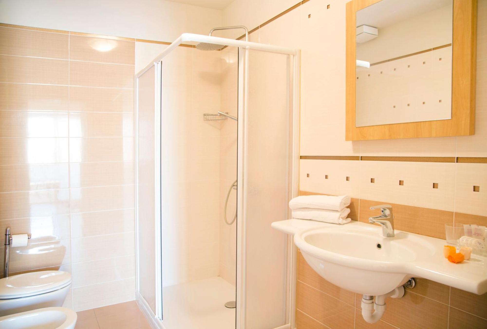 One-Bedroom Apartment Annex